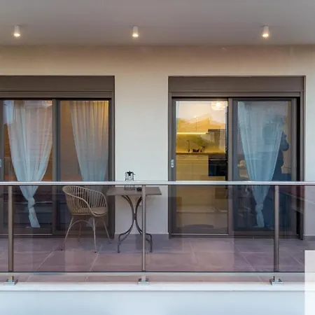 Platea Complex, Ammes 1 Bed Apartment, Aenos Open Plan Studio! أرغوستولي