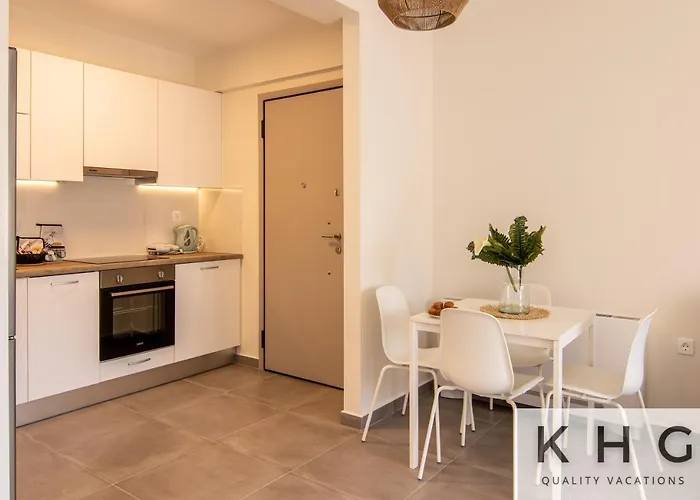 Platea Complex, Ammes 1 Bed Apartment, Aenos Open Plan Studio! شقة *